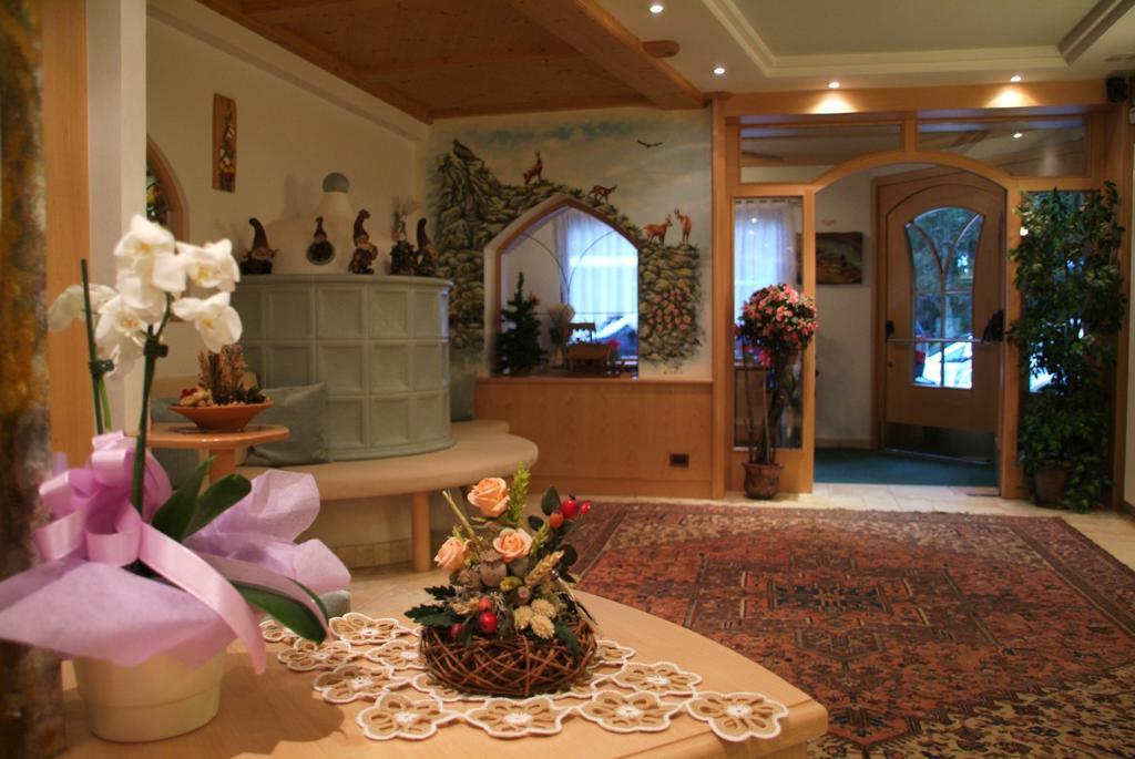 Hotel Erika Madonna